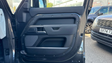 Land Rover Defender 2.0 P400e X-Dynamic S 110 5dr Auto Estate